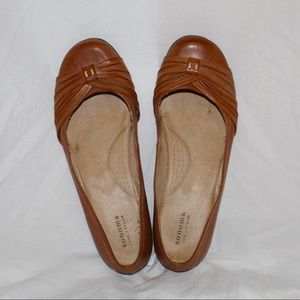Sonoma Tan Leather Flats